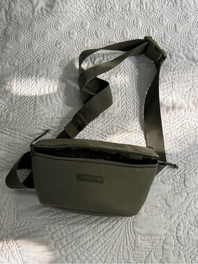 Brevité Olive Sling Belt Bag for Men